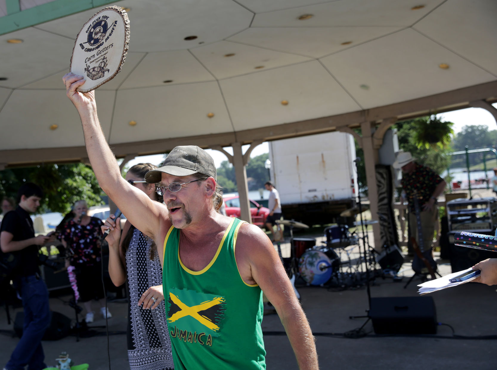 Hobart's Dam Cardboard & Duck Tape Regatta